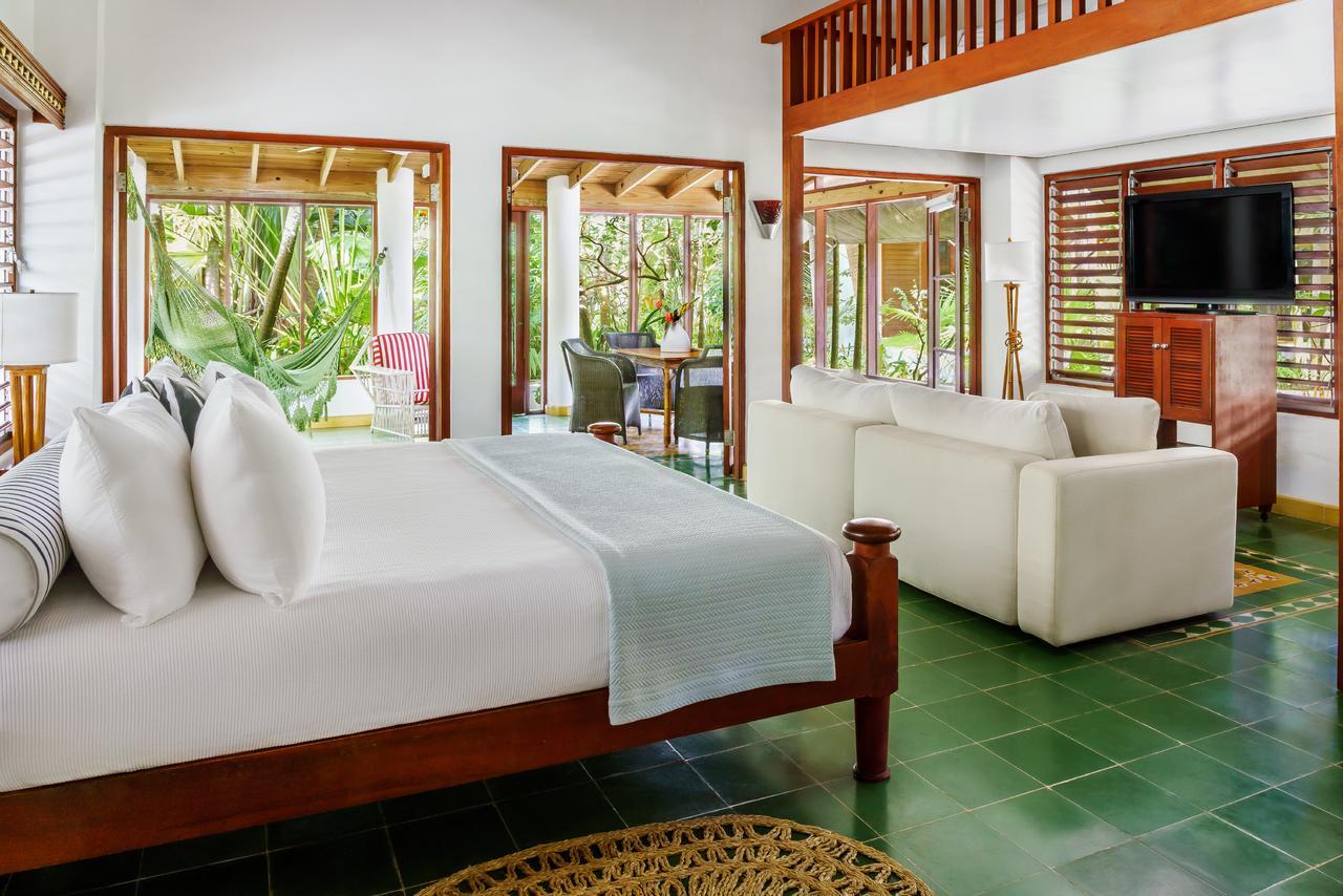 Idle Awhile Beach Hotel เนกริล ภายนอก รูปภาพ