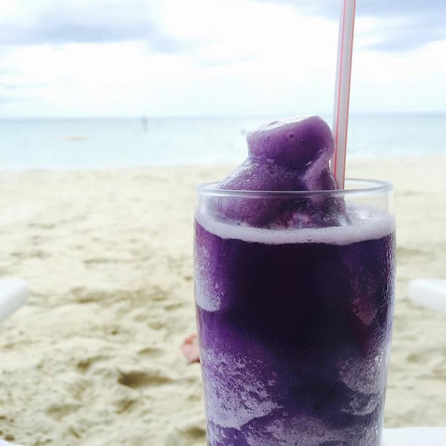 Idle Awhile Beach Hotel เนกริล ภายนอก รูปภาพ