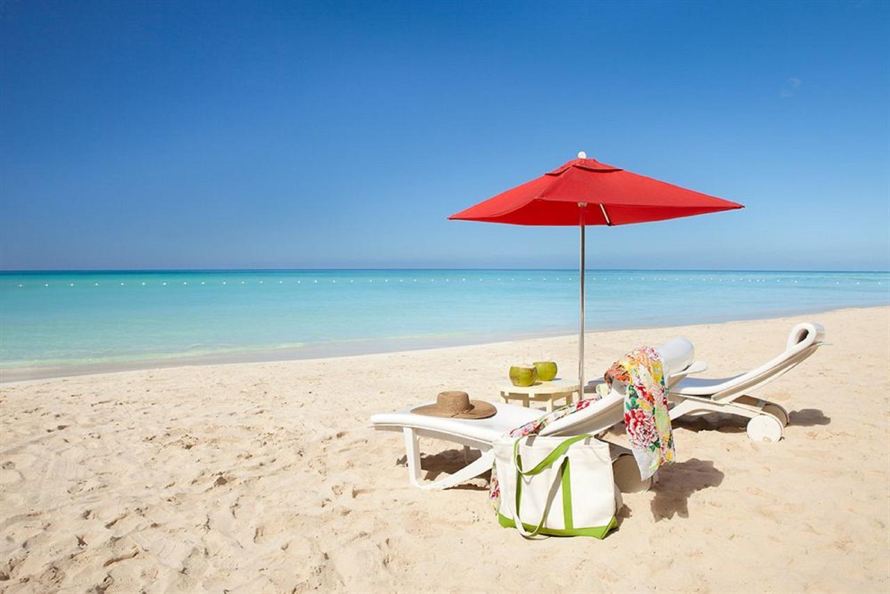 Idle Awhile Beach Hotel เนกริล ภายนอก รูปภาพ